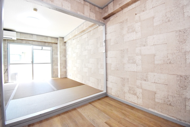 室内全面リフォーム済