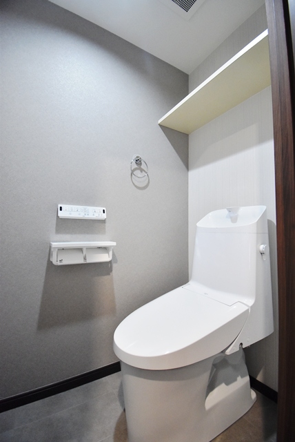 トイレも全面リニューアル改装済です。